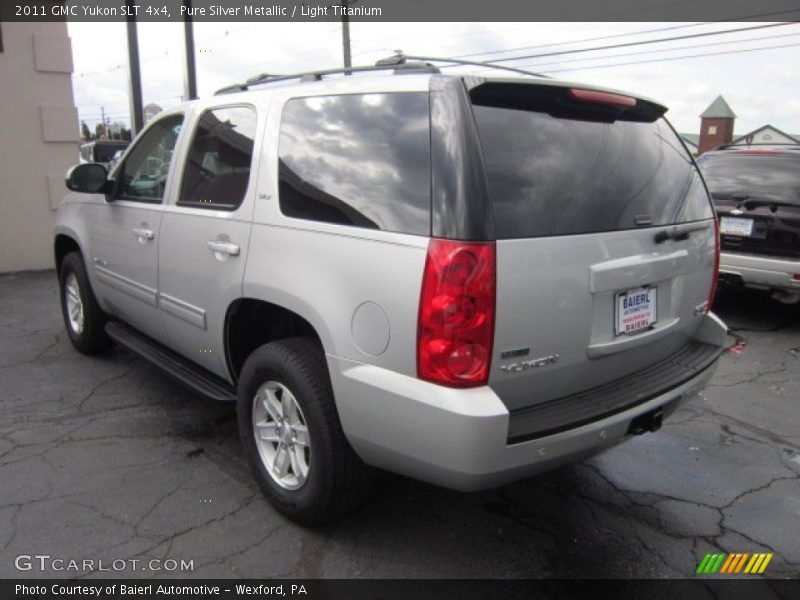 Pure Silver Metallic / Light Titanium 2011 GMC Yukon SLT 4x4
