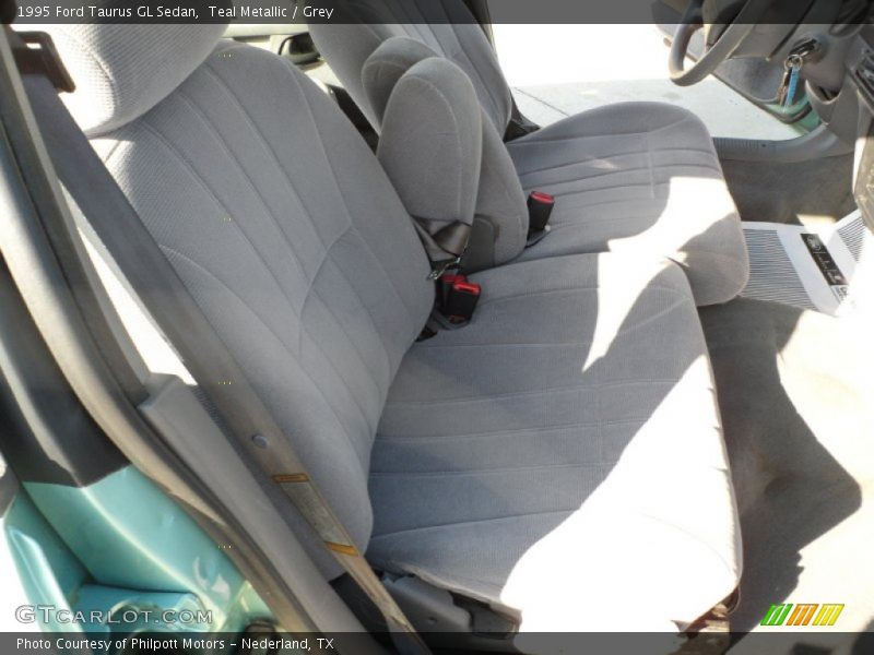 Teal Metallic / Grey 1995 Ford Taurus GL Sedan