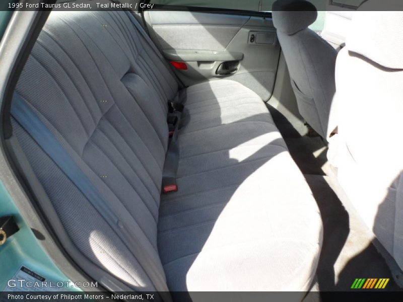 Teal Metallic / Grey 1995 Ford Taurus GL Sedan
