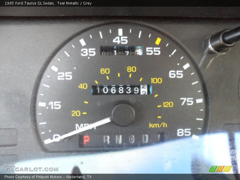 Teal Metallic / Grey 1995 Ford Taurus GL Sedan