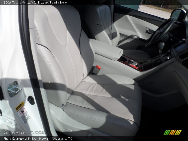 Blizzard Pearl / Ivory 2009 Toyota Venza V6