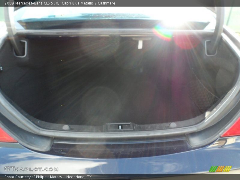 Capri Blue Metallic / Cashmere 2009 Mercedes-Benz CLS 550