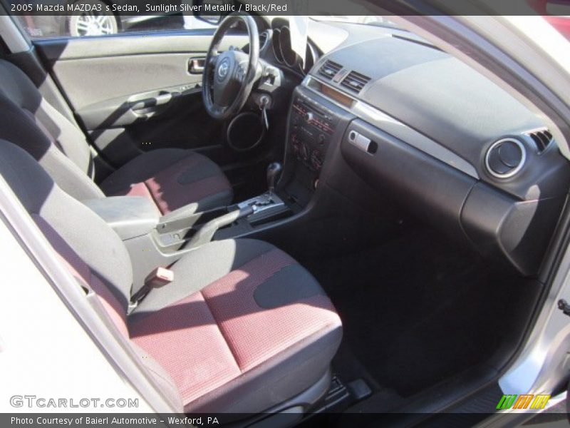  2005 MAZDA3 s Sedan Black/Red Interior