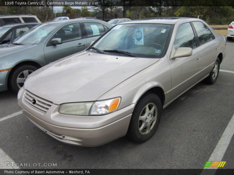 Cashmere Beige Metallic / Oak 1998 Toyota Camry LE