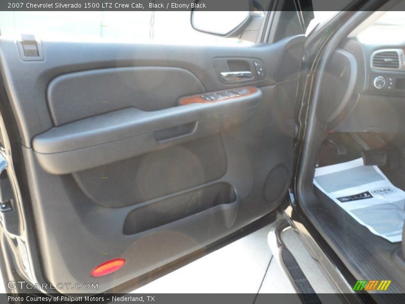 Black / Ebony Black 2007 Chevrolet Silverado 1500 LTZ Crew Cab