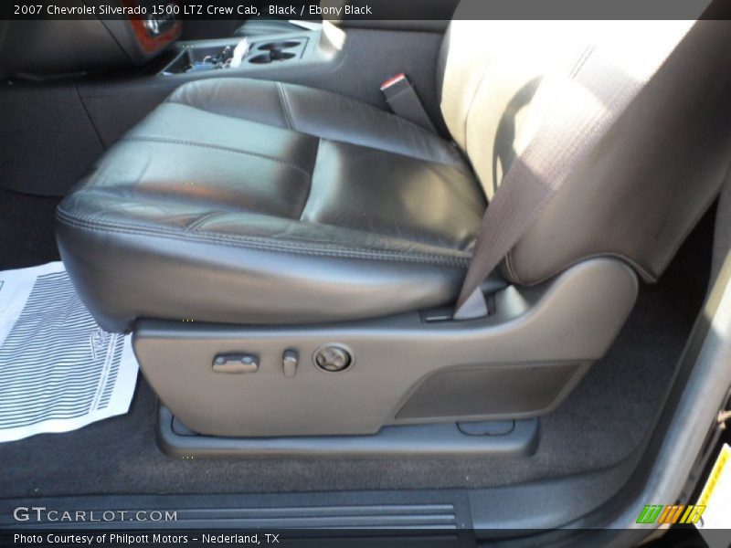 Black / Ebony Black 2007 Chevrolet Silverado 1500 LTZ Crew Cab