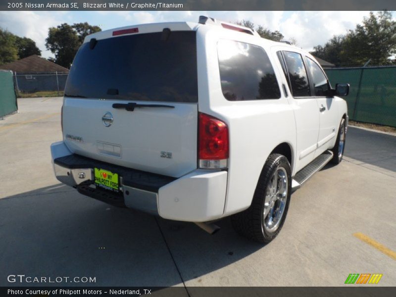 Blizzard White / Graphite/Titanium 2005 Nissan Armada SE