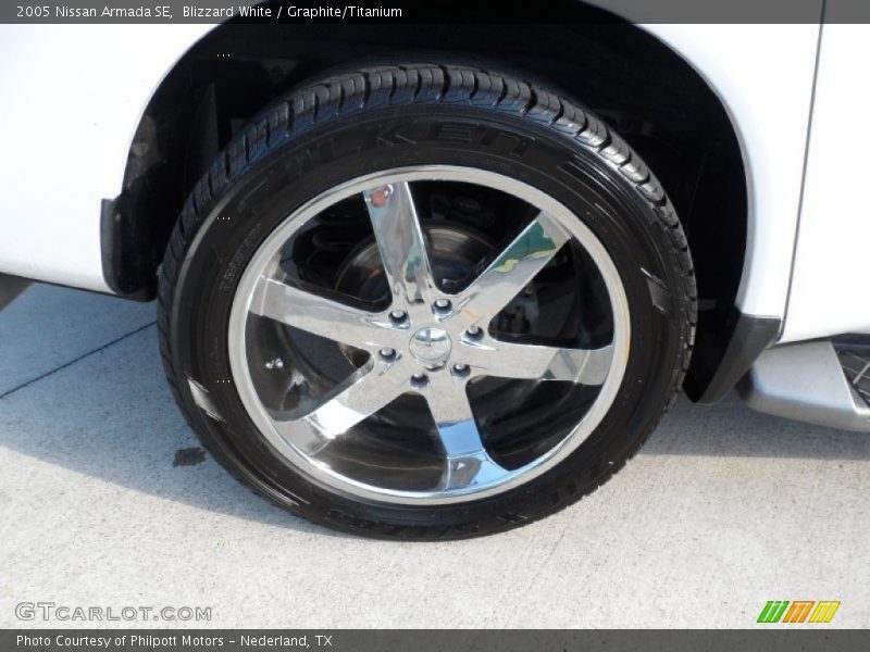 Blizzard White / Graphite/Titanium 2005 Nissan Armada SE