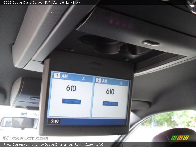 Stone White / Black 2012 Dodge Grand Caravan R/T