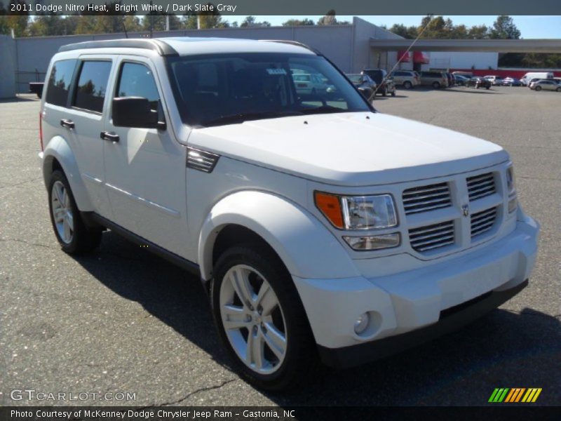 Bright White / Dark Slate Gray 2011 Dodge Nitro Heat