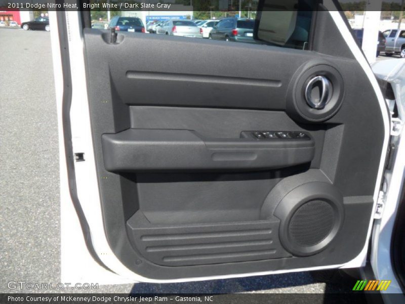 Bright White / Dark Slate Gray 2011 Dodge Nitro Heat