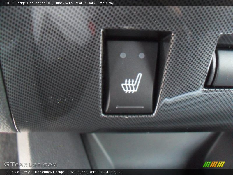 Blackberry Pearl / Dark Slate Gray 2012 Dodge Challenger SXT