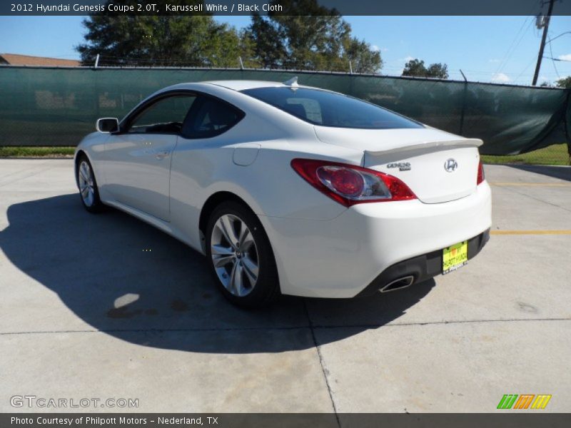 Karussell White / Black Cloth 2012 Hyundai Genesis Coupe 2.0T