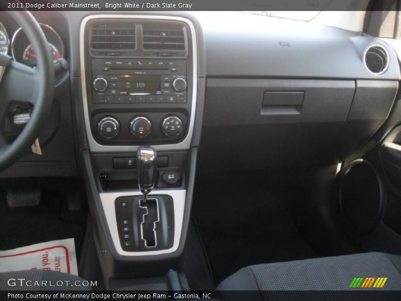 Bright White / Dark Slate Gray 2011 Dodge Caliber Mainstreet