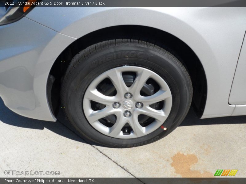 Ironman Silver / Black 2012 Hyundai Accent GS 5 Door