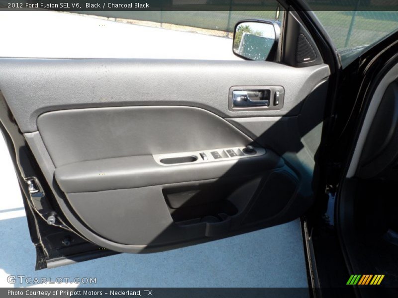 Door Panel of 2012 Fusion SEL V6