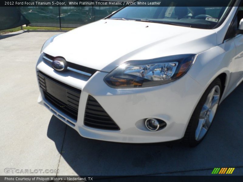 White Platinum Tricoat Metallic / Arctic White Leather 2012 Ford Focus Titanium 5-Door