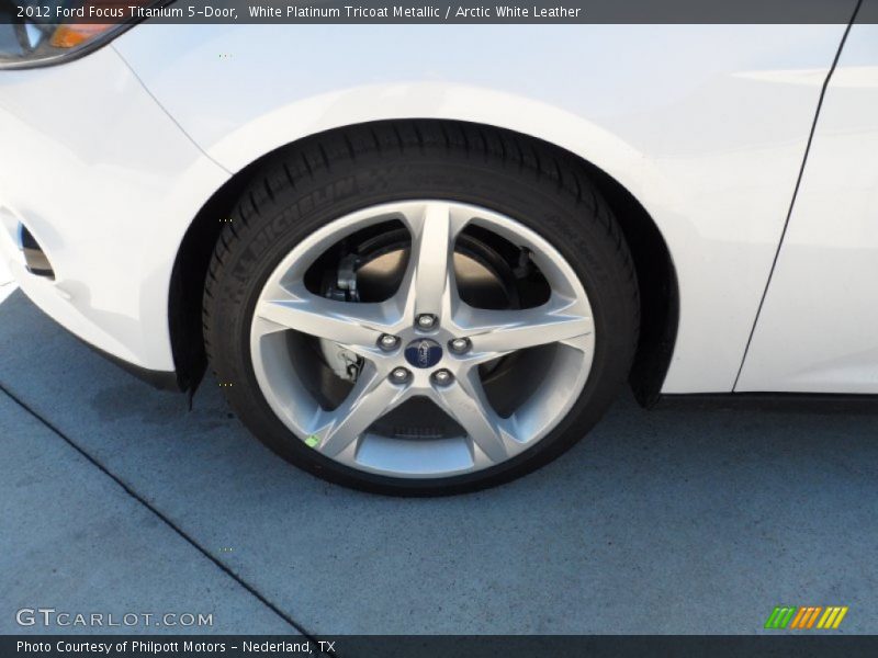  2012 Focus Titanium 5-Door Wheel