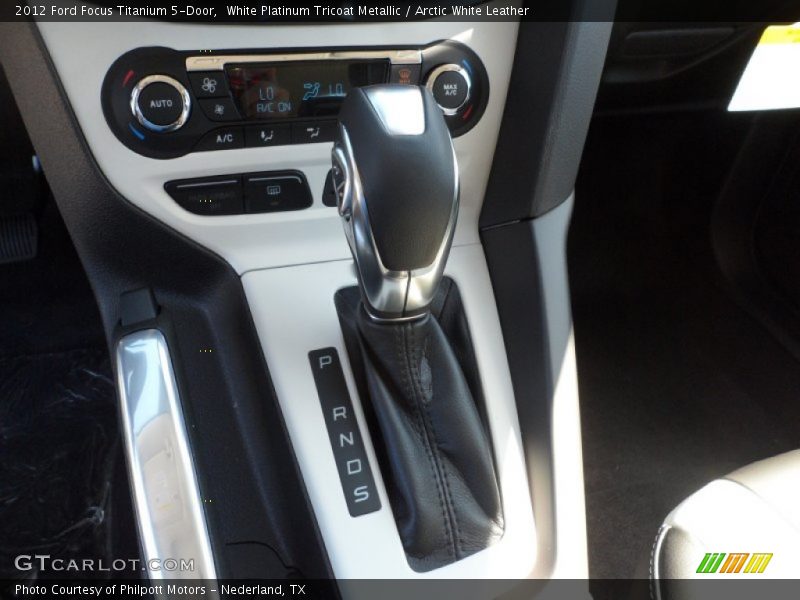 White Platinum Tricoat Metallic / Arctic White Leather 2012 Ford Focus Titanium 5-Door