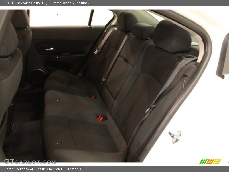 Summit White / Jet Black 2011 Chevrolet Cruze LT