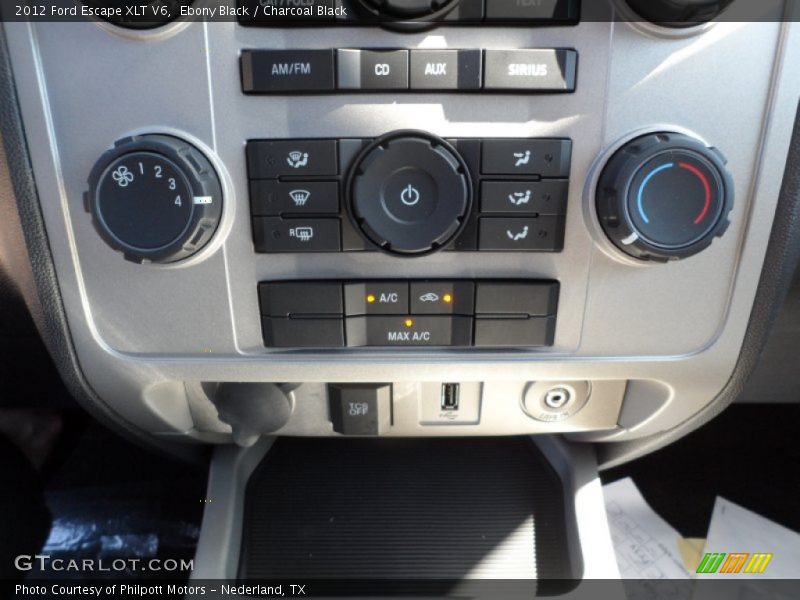 Controls of 2012 Escape XLT V6