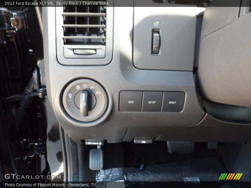 Controls of 2012 Escape XLT V6