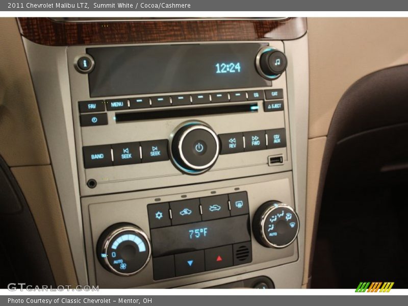 Summit White / Cocoa/Cashmere 2011 Chevrolet Malibu LTZ