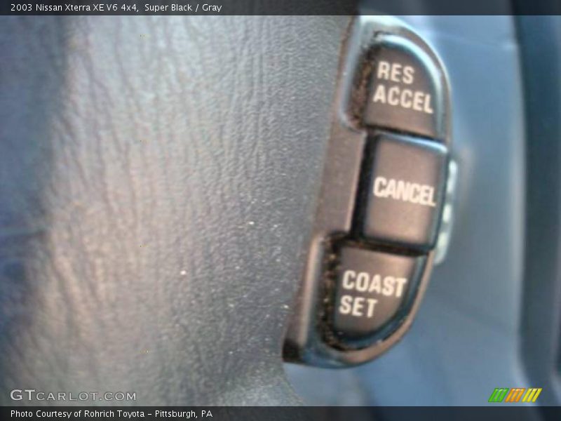 Super Black / Gray 2003 Nissan Xterra XE V6 4x4