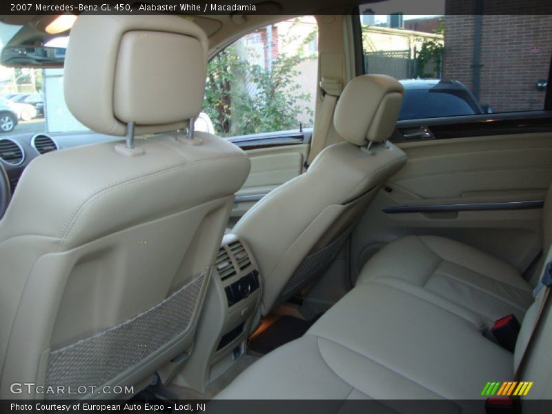 Alabaster White / Macadamia 2007 Mercedes-Benz GL 450