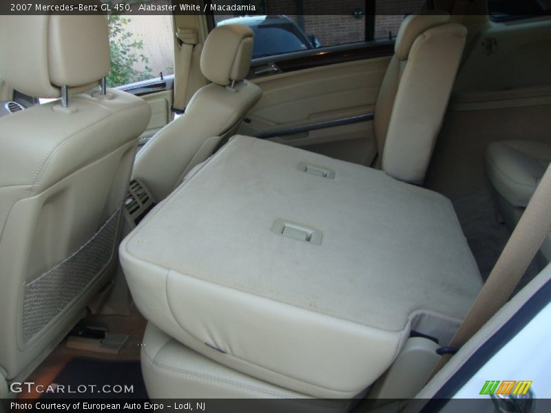 Alabaster White / Macadamia 2007 Mercedes-Benz GL 450