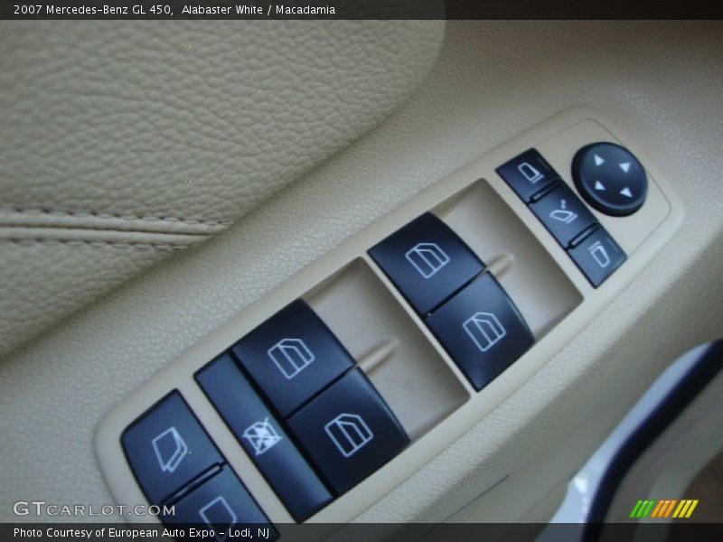 Alabaster White / Macadamia 2007 Mercedes-Benz GL 450