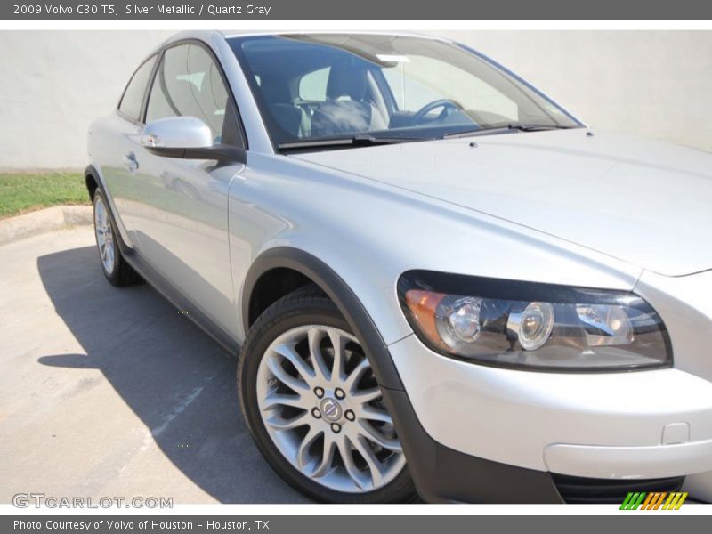 Silver Metallic / Quartz Gray 2009 Volvo C30 T5