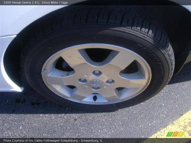 Cloud White / Sage 2006 Nissan Sentra 1.8 S