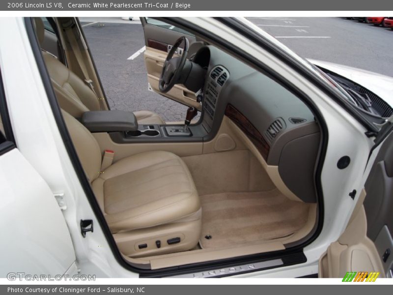  2006 LS V8 Beige Interior