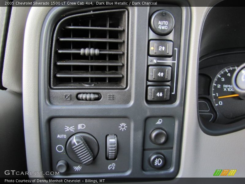 Dark Blue Metallic / Dark Charcoal 2005 Chevrolet Silverado 1500 LT Crew Cab 4x4