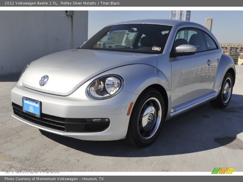 Reflex Silver Metallic / Titan Black 2012 Volkswagen Beetle 2.5L