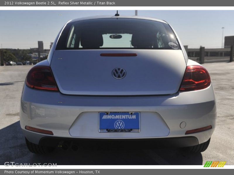 Reflex Silver Metallic / Titan Black 2012 Volkswagen Beetle 2.5L