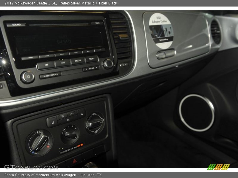 Reflex Silver Metallic / Titan Black 2012 Volkswagen Beetle 2.5L