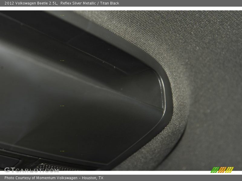 Reflex Silver Metallic / Titan Black 2012 Volkswagen Beetle 2.5L