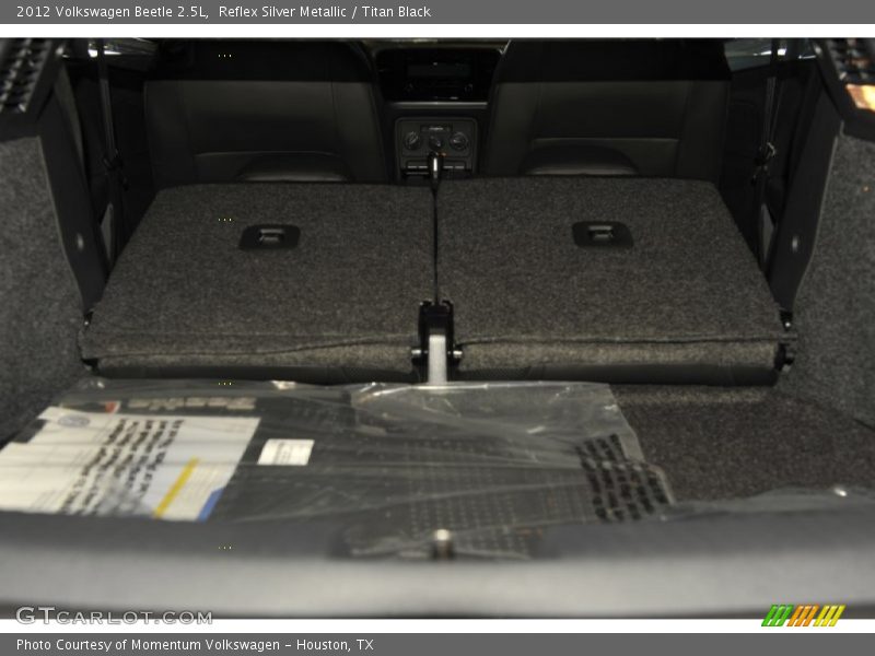 Reflex Silver Metallic / Titan Black 2012 Volkswagen Beetle 2.5L
