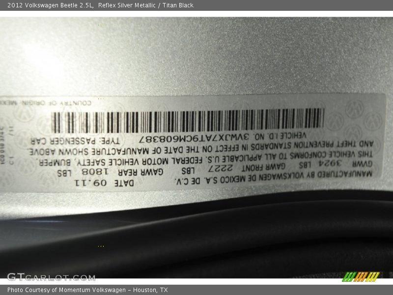 Reflex Silver Metallic / Titan Black 2012 Volkswagen Beetle 2.5L