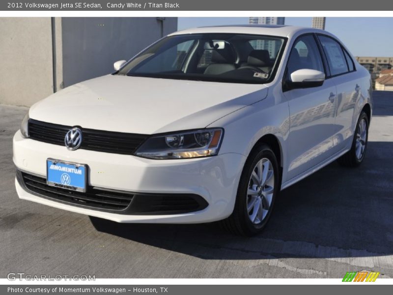 Candy White / Titan Black 2012 Volkswagen Jetta SE Sedan