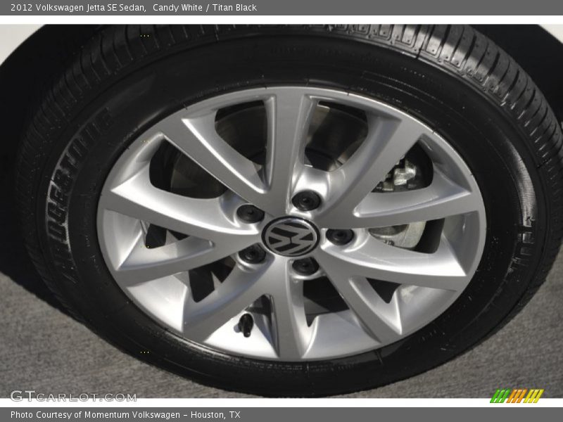 Candy White / Titan Black 2012 Volkswagen Jetta SE Sedan