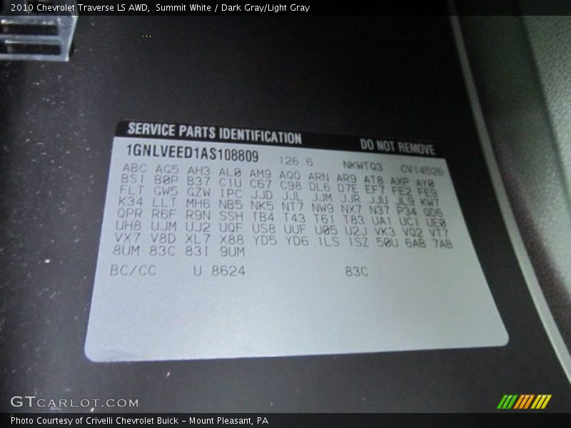 Summit White / Dark Gray/Light Gray 2010 Chevrolet Traverse LS AWD