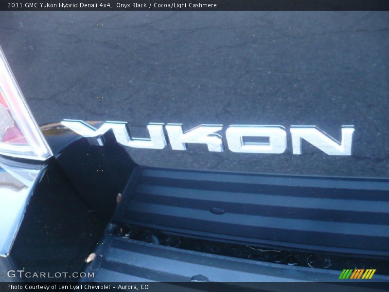  2011 Yukon Hybrid Denali 4x4 Logo