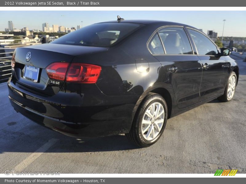 Black / Titan Black 2012 Volkswagen Jetta SE Sedan