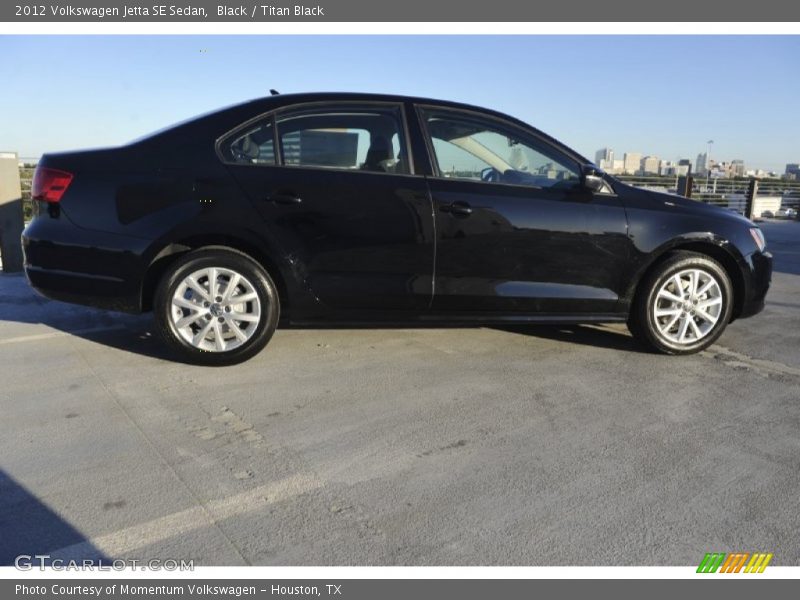 Black / Titan Black 2012 Volkswagen Jetta SE Sedan