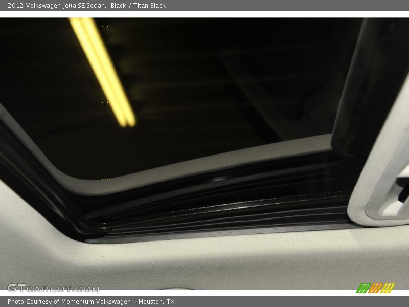 Black / Titan Black 2012 Volkswagen Jetta SE Sedan