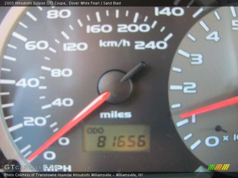 Dover White Pearl / Sand Blast 2003 Mitsubishi Eclipse GTS Coupe