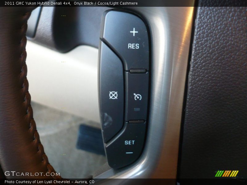 Controls of 2011 Yukon Hybrid Denali 4x4